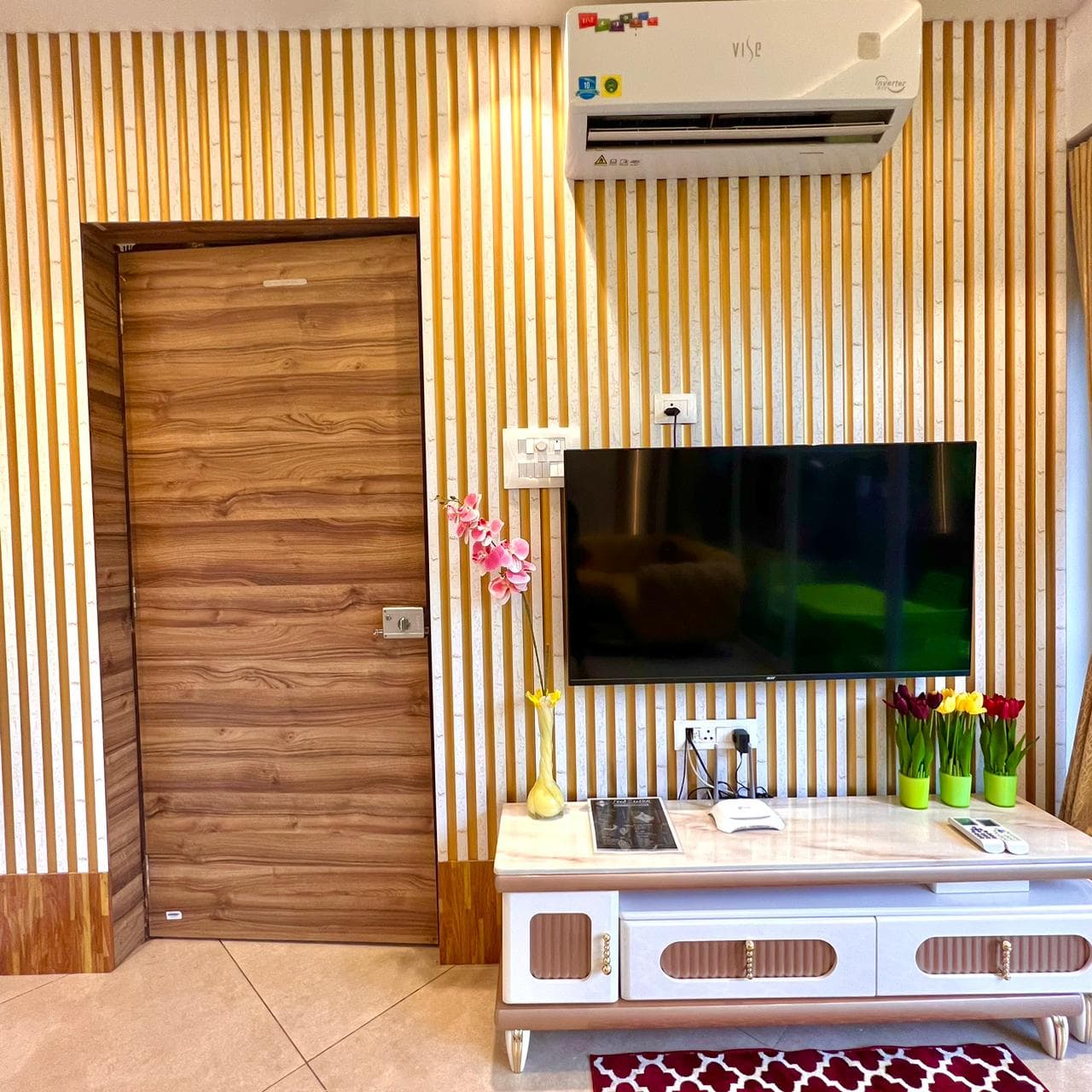 Signature Paradise Villa by Paradise Stays detail one